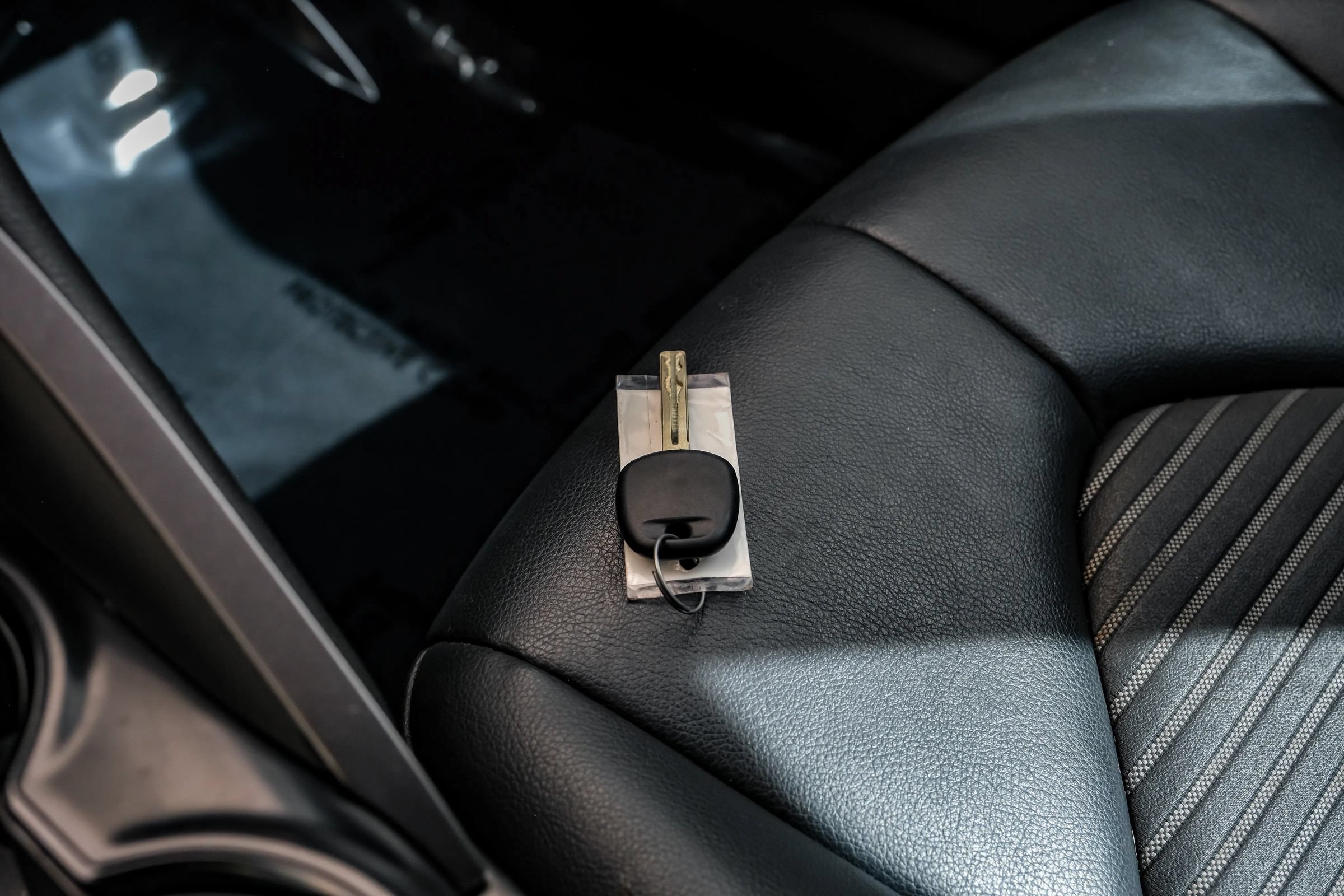 Used 2018 Toyota Camry SE FWD image 59