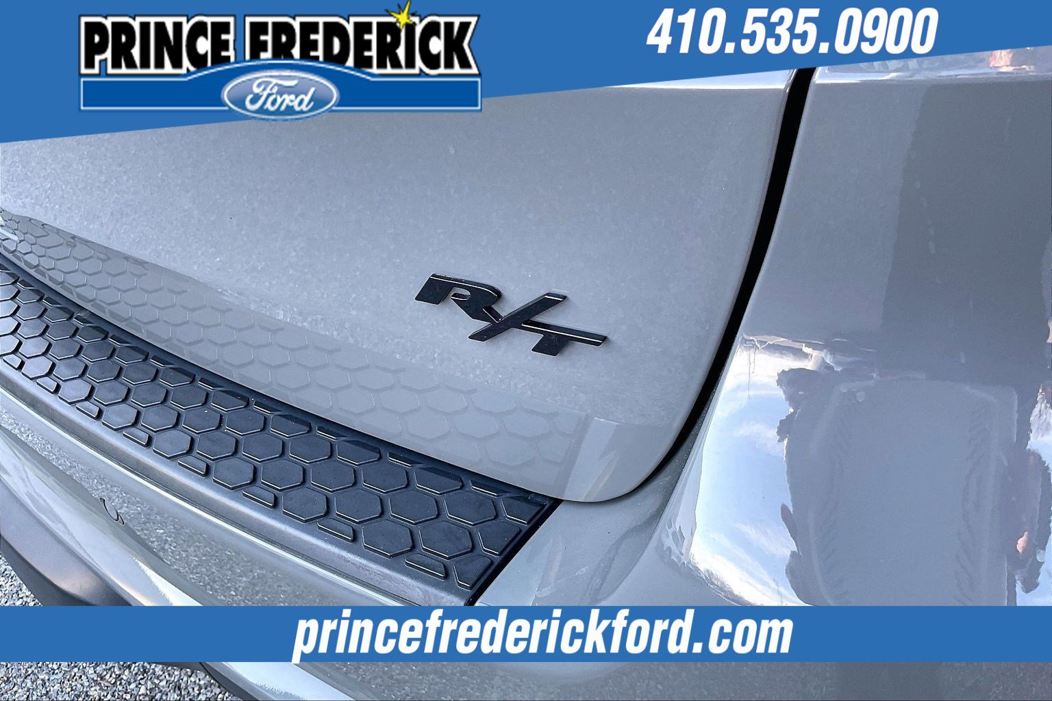 Used 2024 Dodge Durango R/T w/ Blacktop Package image 8