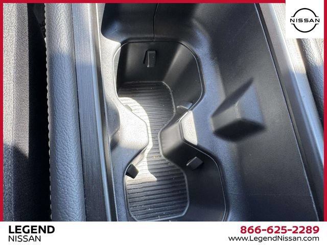 Certified 2025 Nissan Kicks SV w/ SV Premium Package AWD/4WD image 30