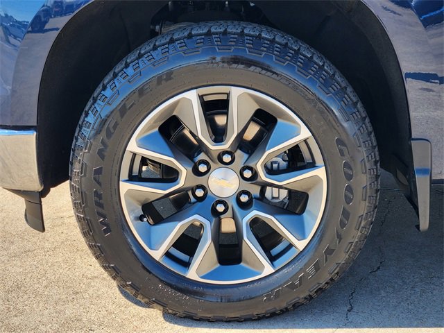 Used 2023 Chevrolet Silverado 1500 LT image 10
