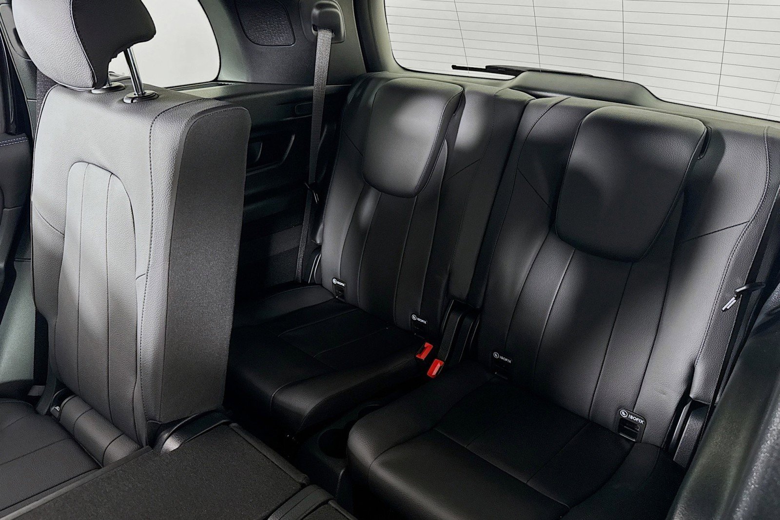 New 2026 Mercedes-Benz GLB 250 image 8