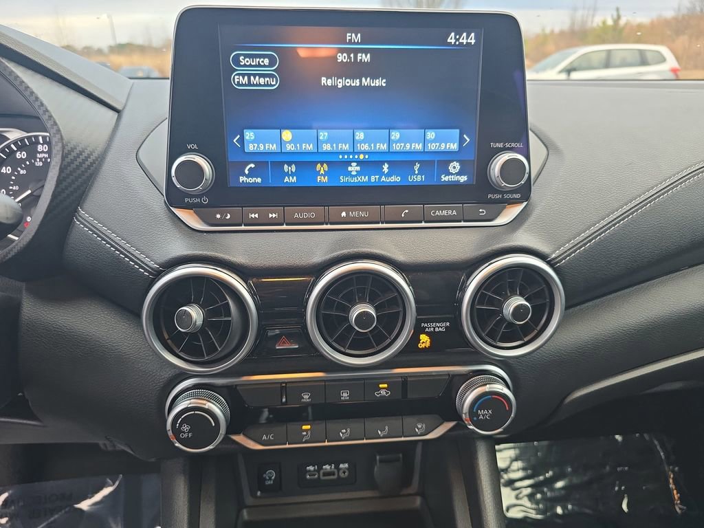 Used 2024 Nissan Sentra SV image 20