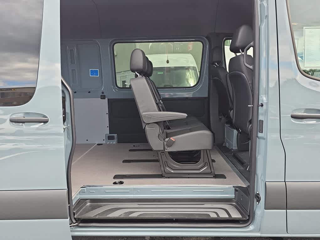New 2026 Mercedes-Benz Sprinter 2500 image 10