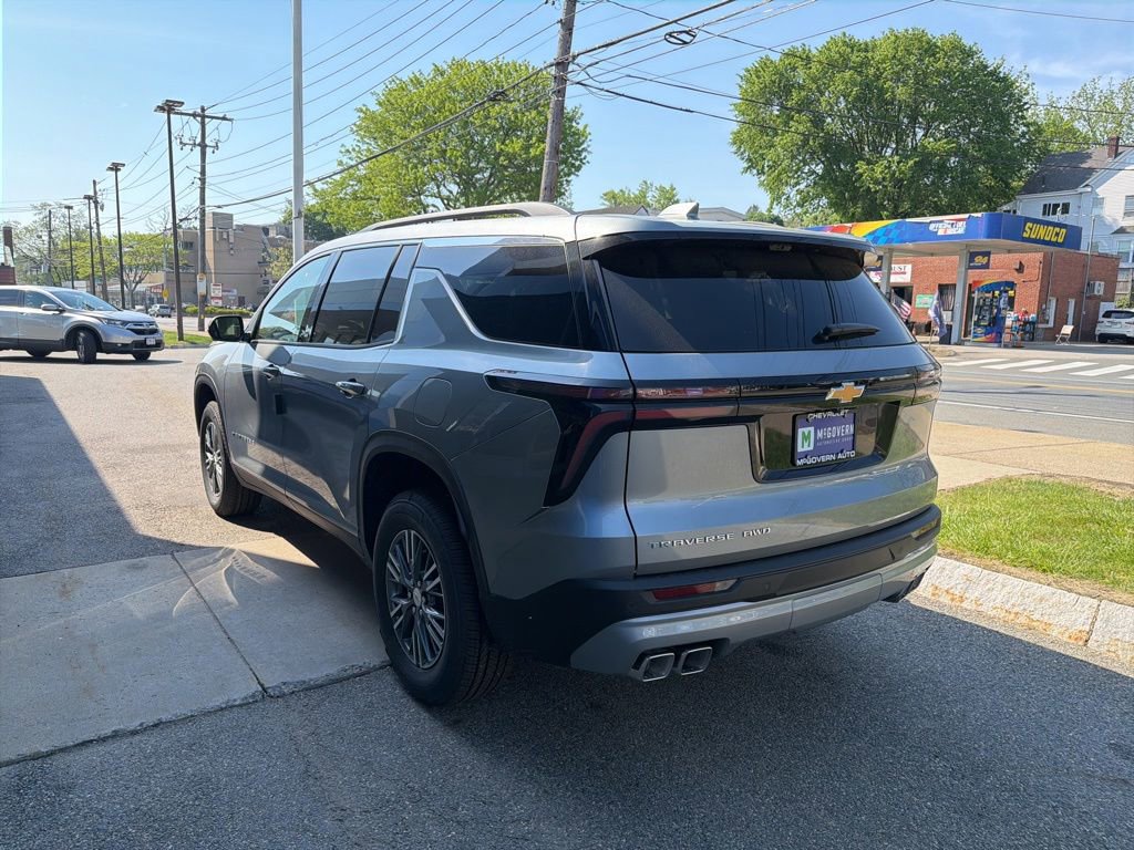 New 2026 Chevrolet Traverse LT AWD/4WD image 3