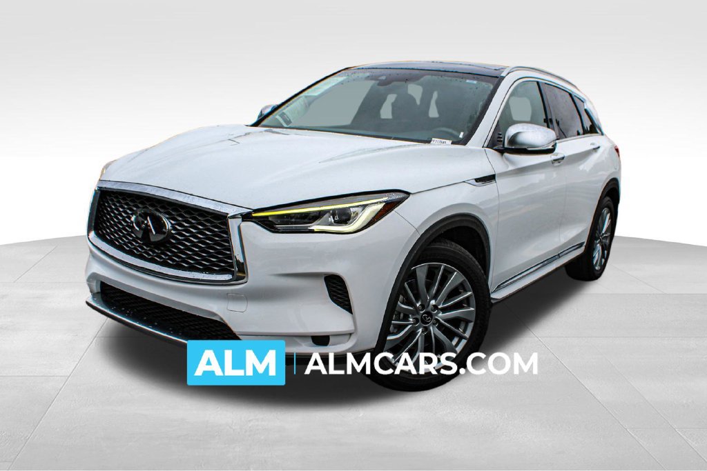 Used 2023 INFINITI QX50 Luxe w/ Accent Package FWD image 1