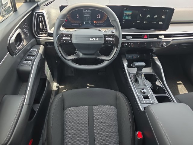 New 2026 Kia Sorento LX FWD image 7