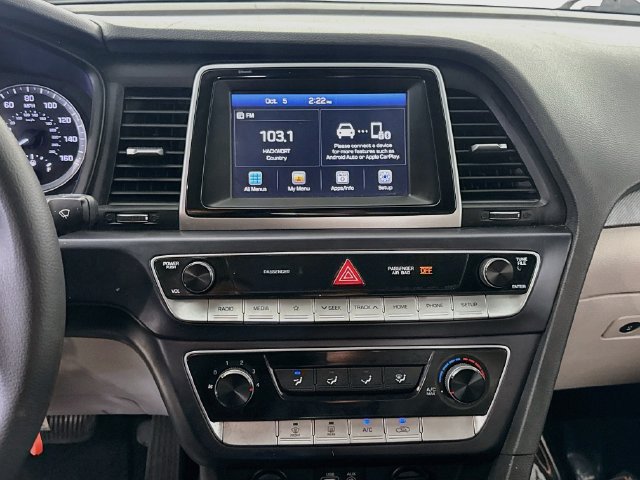 Used 2018 Hyundai Sonata SE FWD image 17