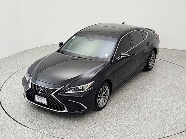 Used 2025 Lexus ES 300h w/ Accessory Package (Z2) FWD image 13