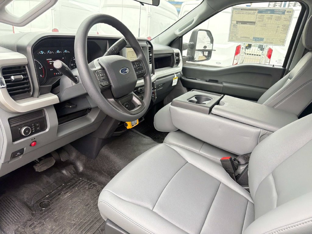 New 2026 Ford F450 XL w/ XL Chrome Package RWD image 19