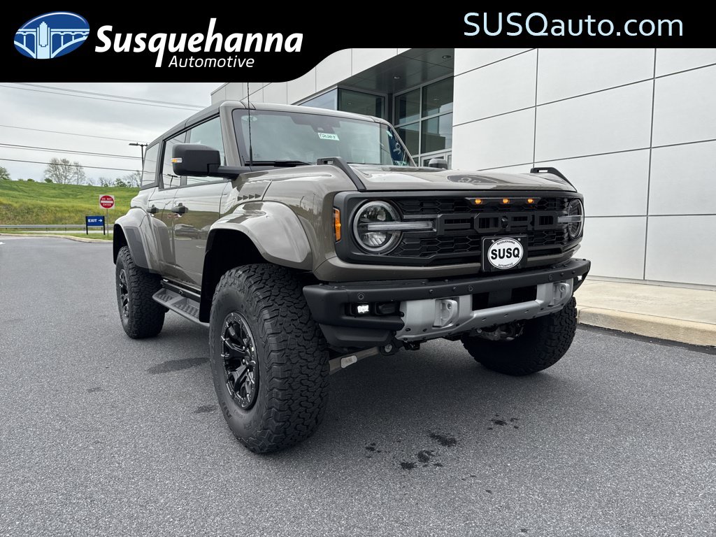New 2026 Ford Bronco Raptor w/ Interior Carbon Fiber Pack AWD/4WD image 1