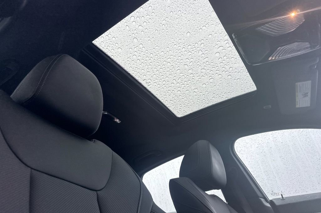 Used 2023 BMW i4 eDrive40 w/ M Sport Package image 15