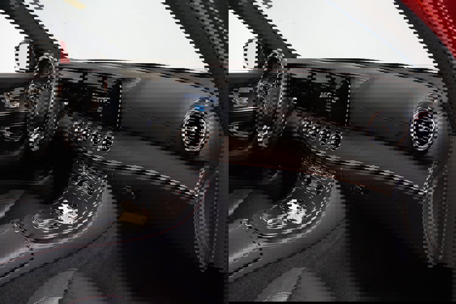 Used 2022 Mercedes-Benz E 53 AMG 4MATIC Sedan w/ Driver Assistance Package image 35