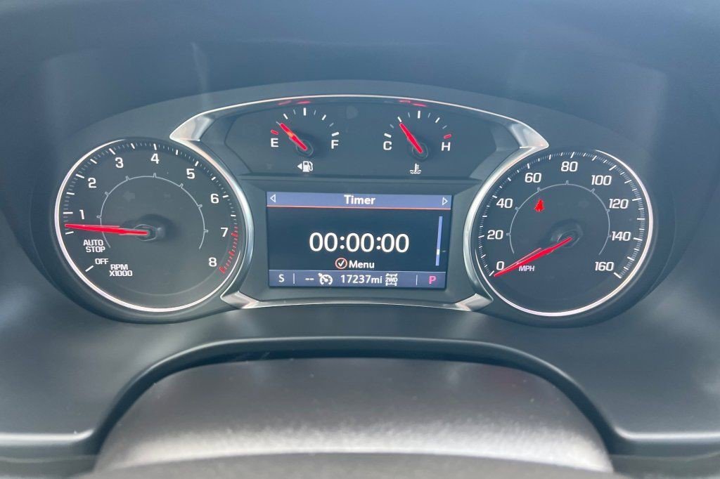 Certified 2023 GMC Acadia AT4 w/ Preferred Package image 23