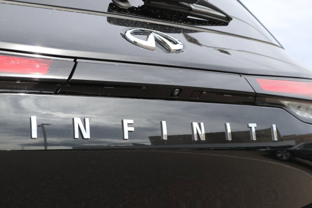 Certified 2025 INFINITI QX60 Pure image 30
