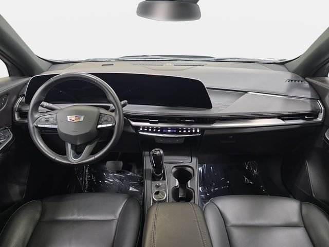 Certified 2025 Cadillac XT4 Premium Luxury AWD/4WD image 9