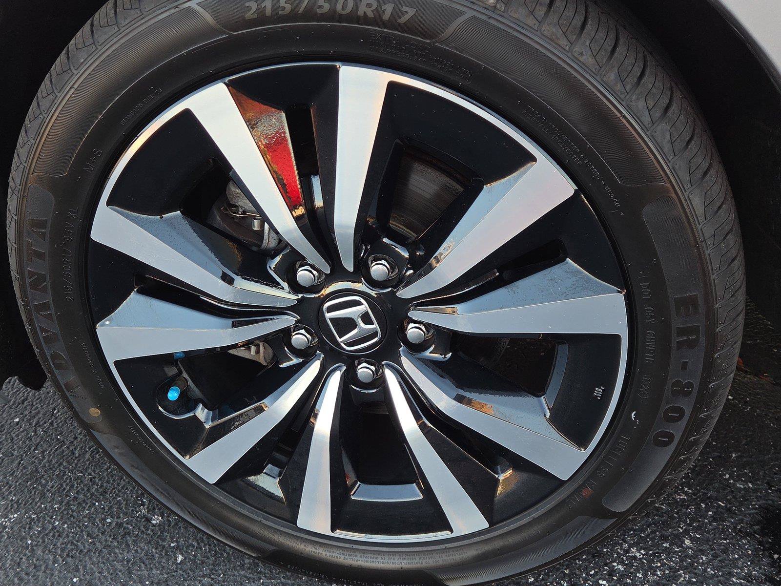 Used 2024 Honda Civic EX-L image 23
