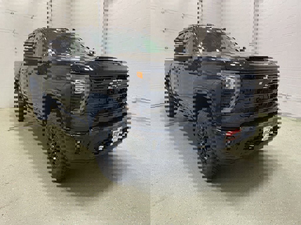 New 2026 Chevrolet Silverado 3500 High Country w/ High Country Premium Package image 2