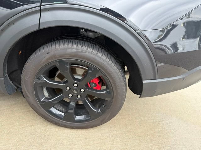 Used 2024 Ford Explorer ST w/ Technology Package AWD/4WD image 6