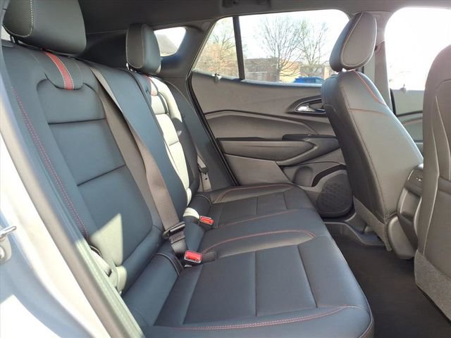 New 2026 Chevrolet Trax RS w/ Sunroof Package image 5