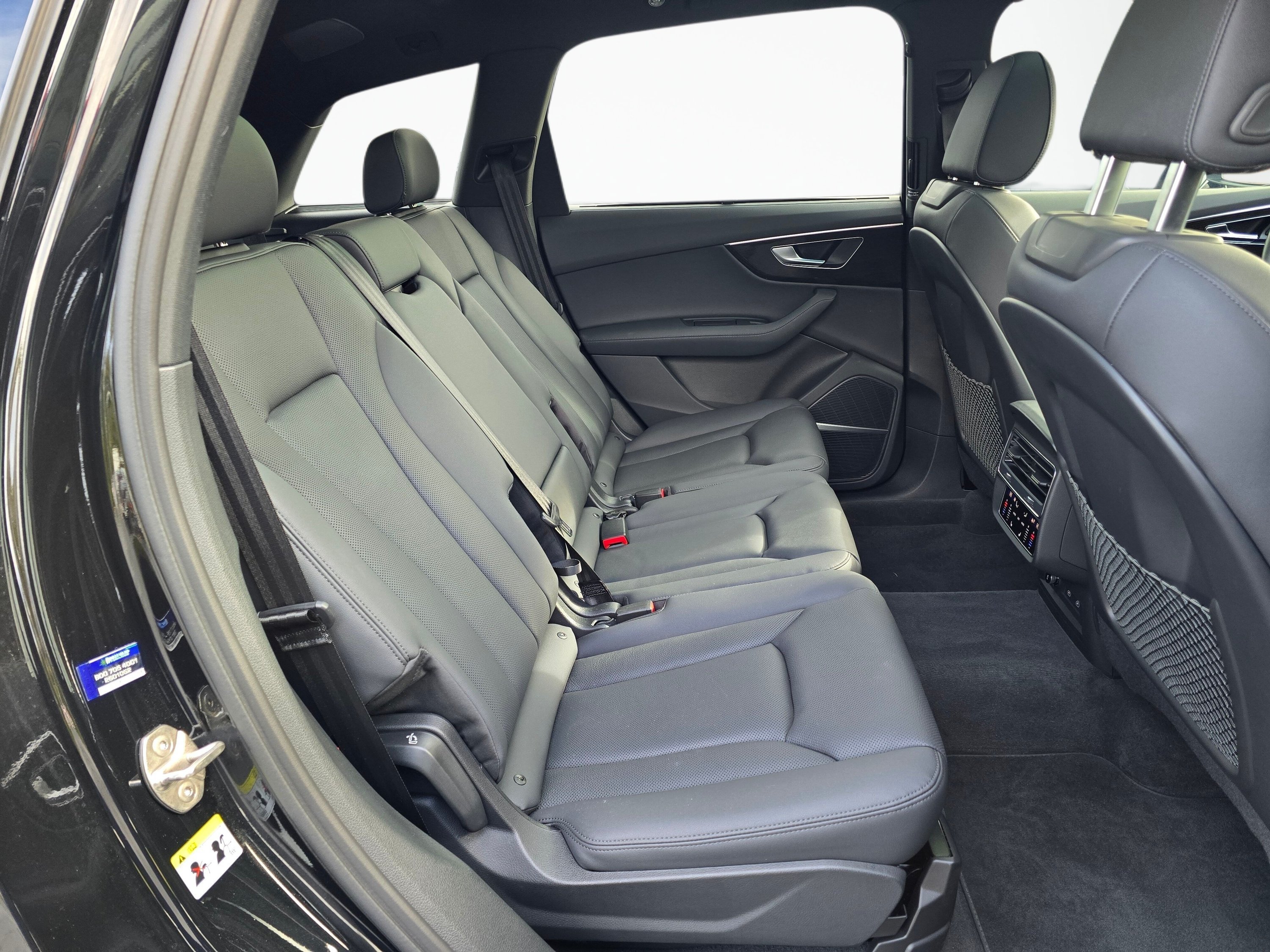 Used 2022 Audi Q7 3.0T Premium Plus AWD/4WD image 27