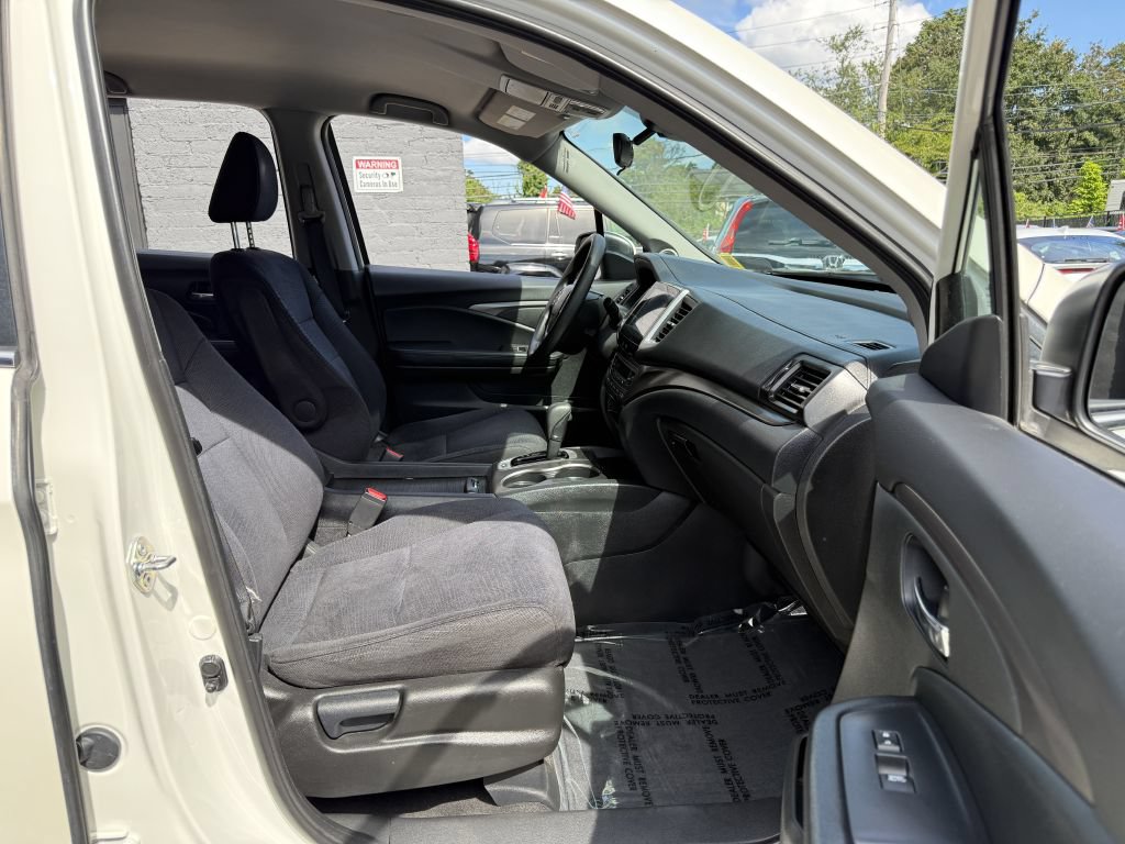 Used 2018 Honda Pilot EX image 13