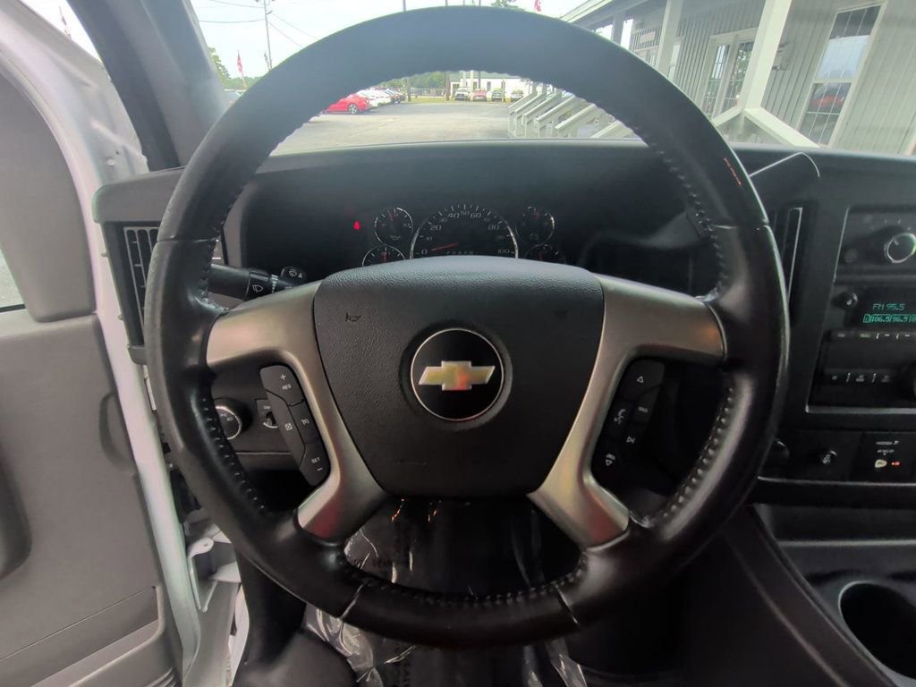 Used 2018 Chevrolet Express 2500 w/ Driver Convenience Package RWD image 15