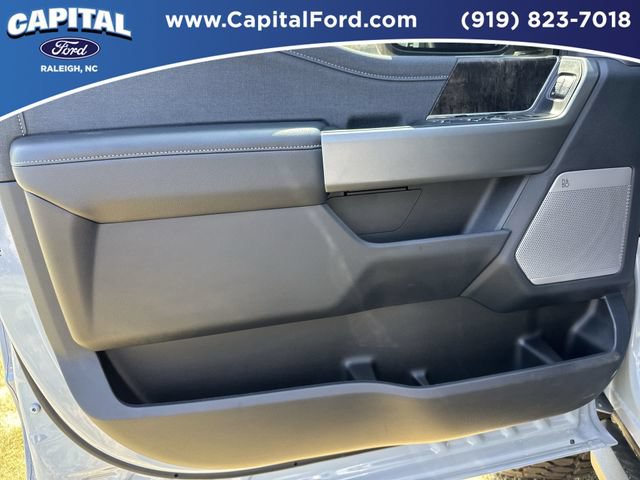New 2026 Ford F250 Lariat w/ Black Appearance Package AWD/4WD image 20