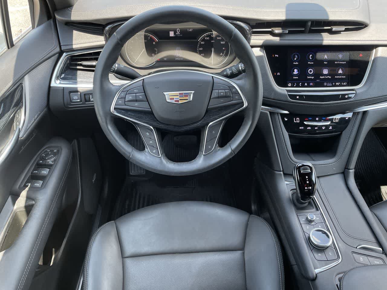 Certified 2024 Cadillac XT5 Premium Luxury FWD image 11
