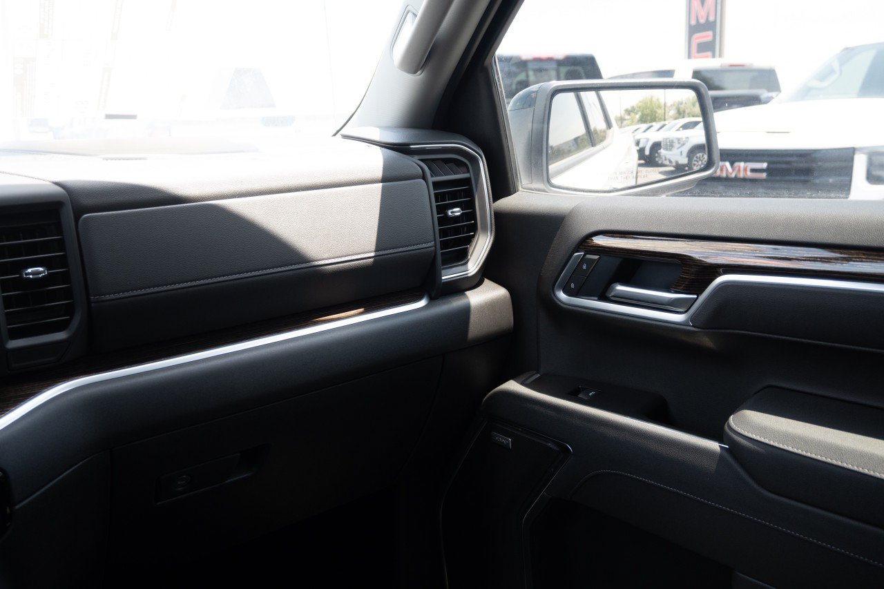 New 2026 GMC Sierra 1500 Elevation w/ Preferred Package RWD image 16