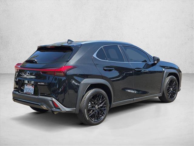 Used 2021 Lexus UX 200 F Sport w/ Accessory Package (Z1) FWD image 5