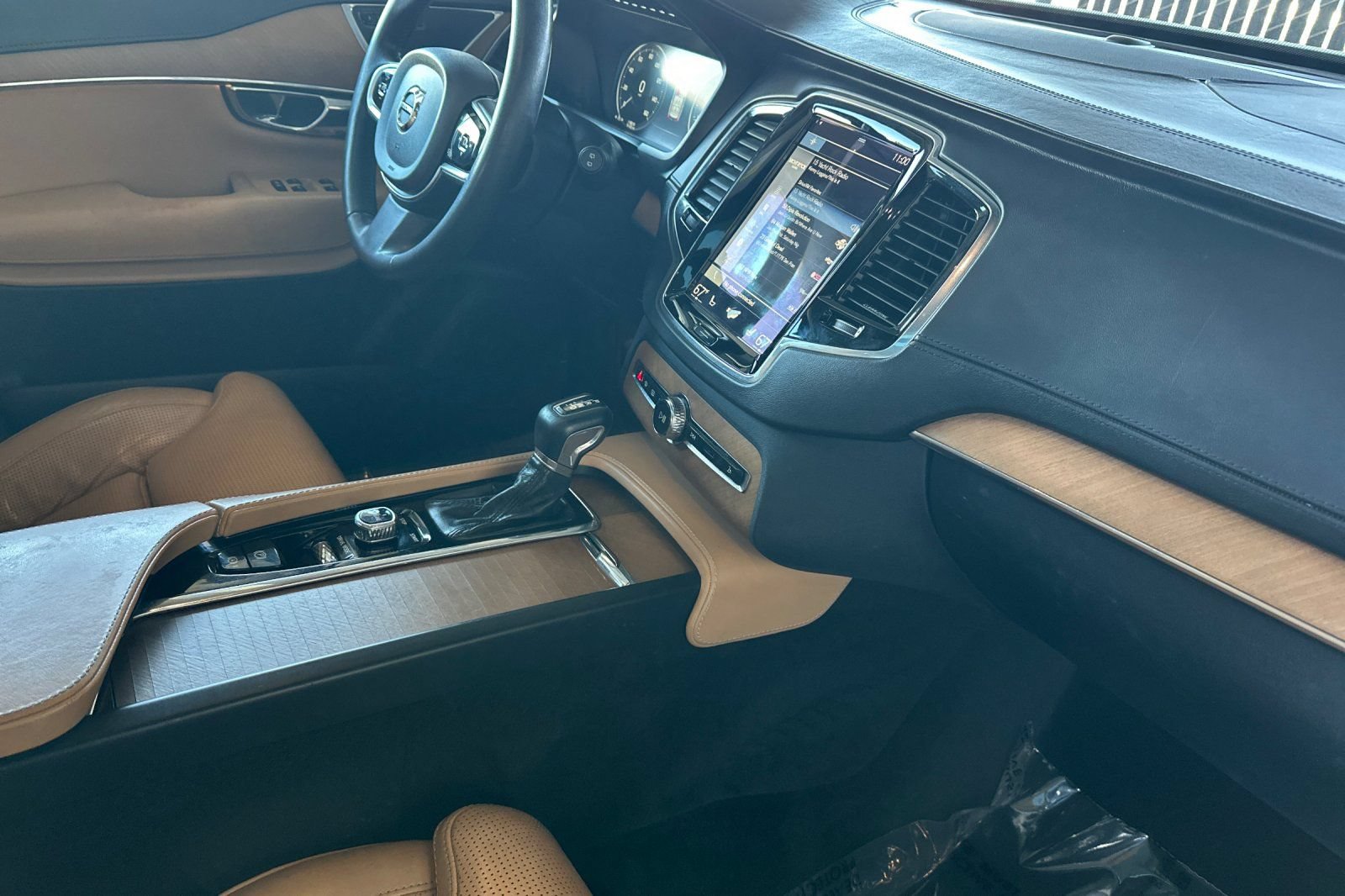 Used 2016 Volvo XC90 T6 Inscription AWD/4WD image 19