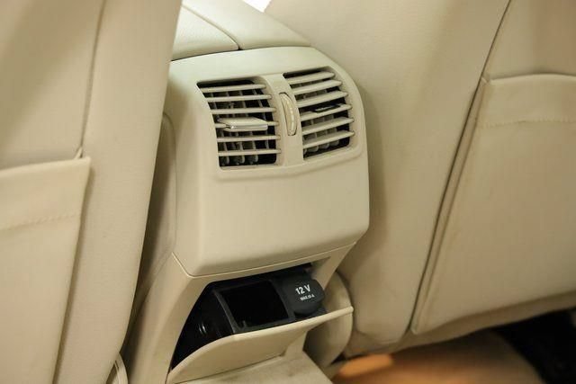 Used 2015 Mercedes-Benz E 350 Sedan image 35
