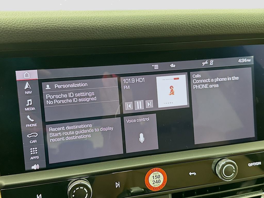 Certified 2024 Porsche Macan AWD/4WD image 15