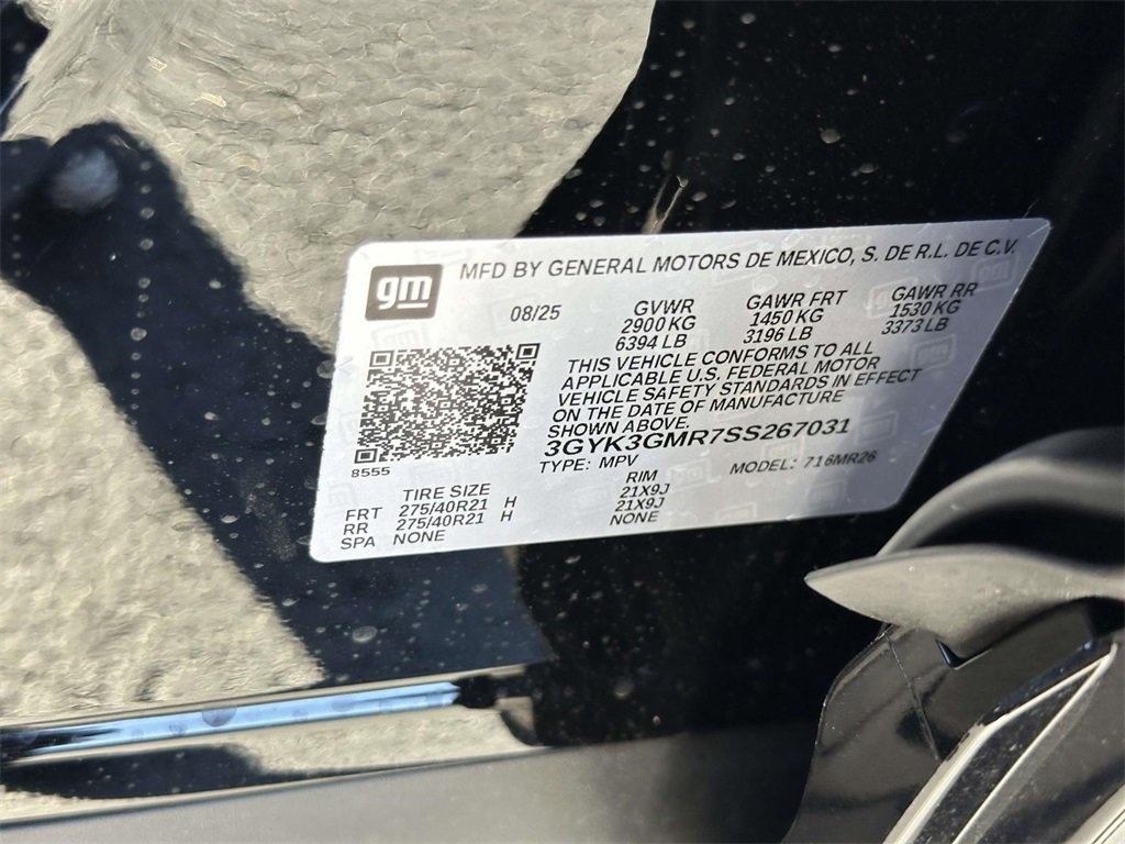 New 2025 Cadillac Optiq Sport 2 w/ LPO, ONYX Package image 25