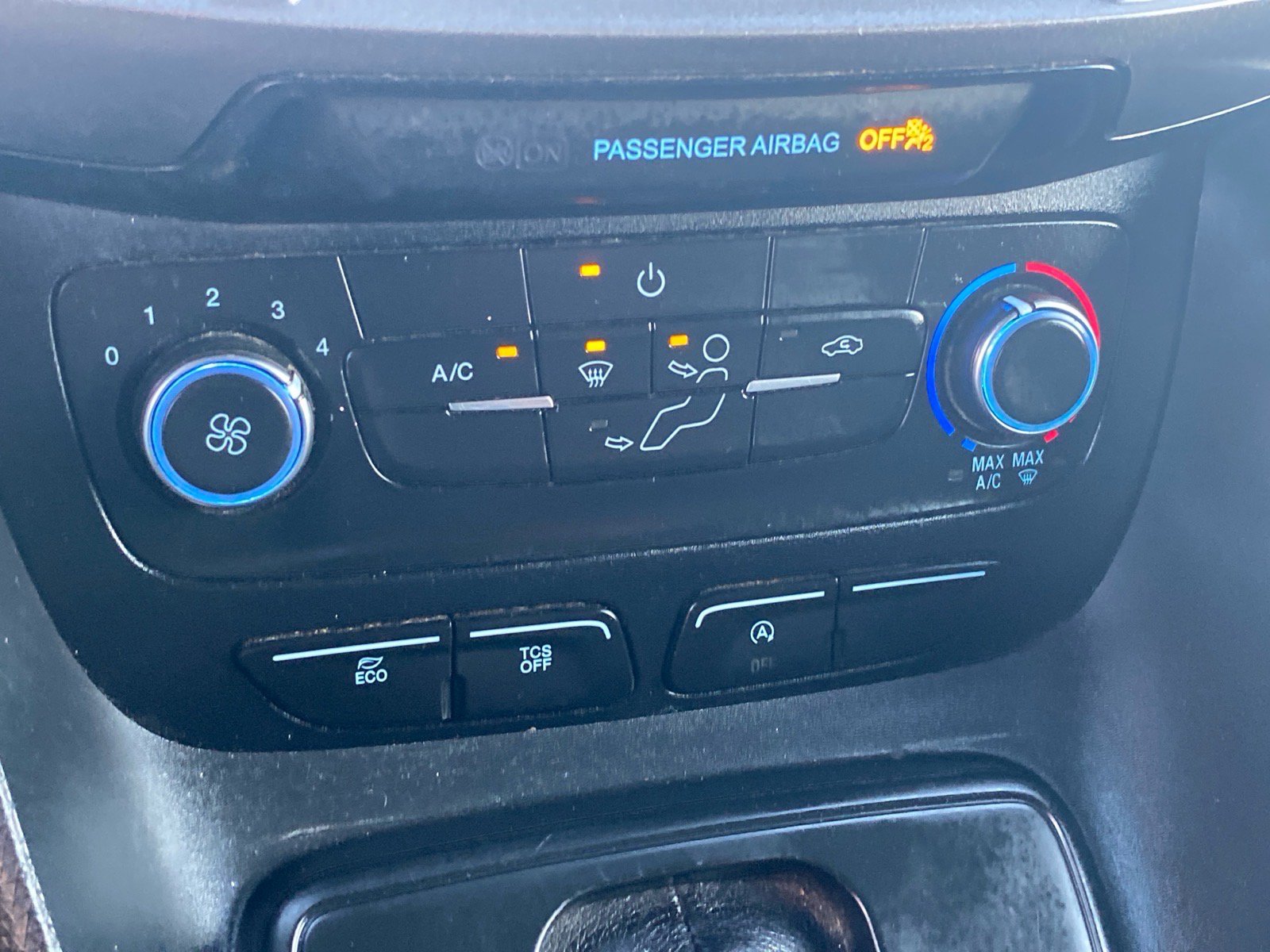 Used 2020 Ford Transit Connect XL FWD image 23
