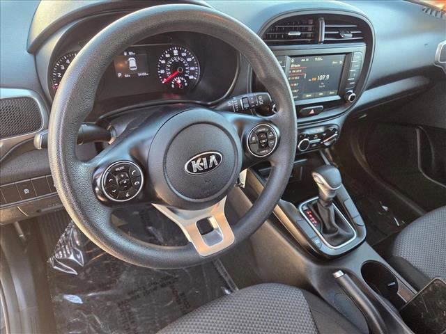 Used 2020 Kia Soul LX image 10