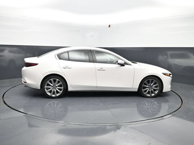 Used 2024 MAZDA MAZDA3 s FWD image 10