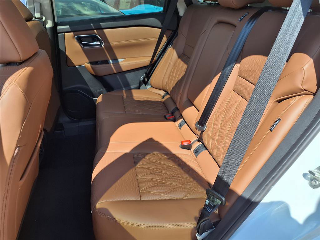New 2026 Nissan Rogue Platinum image 7