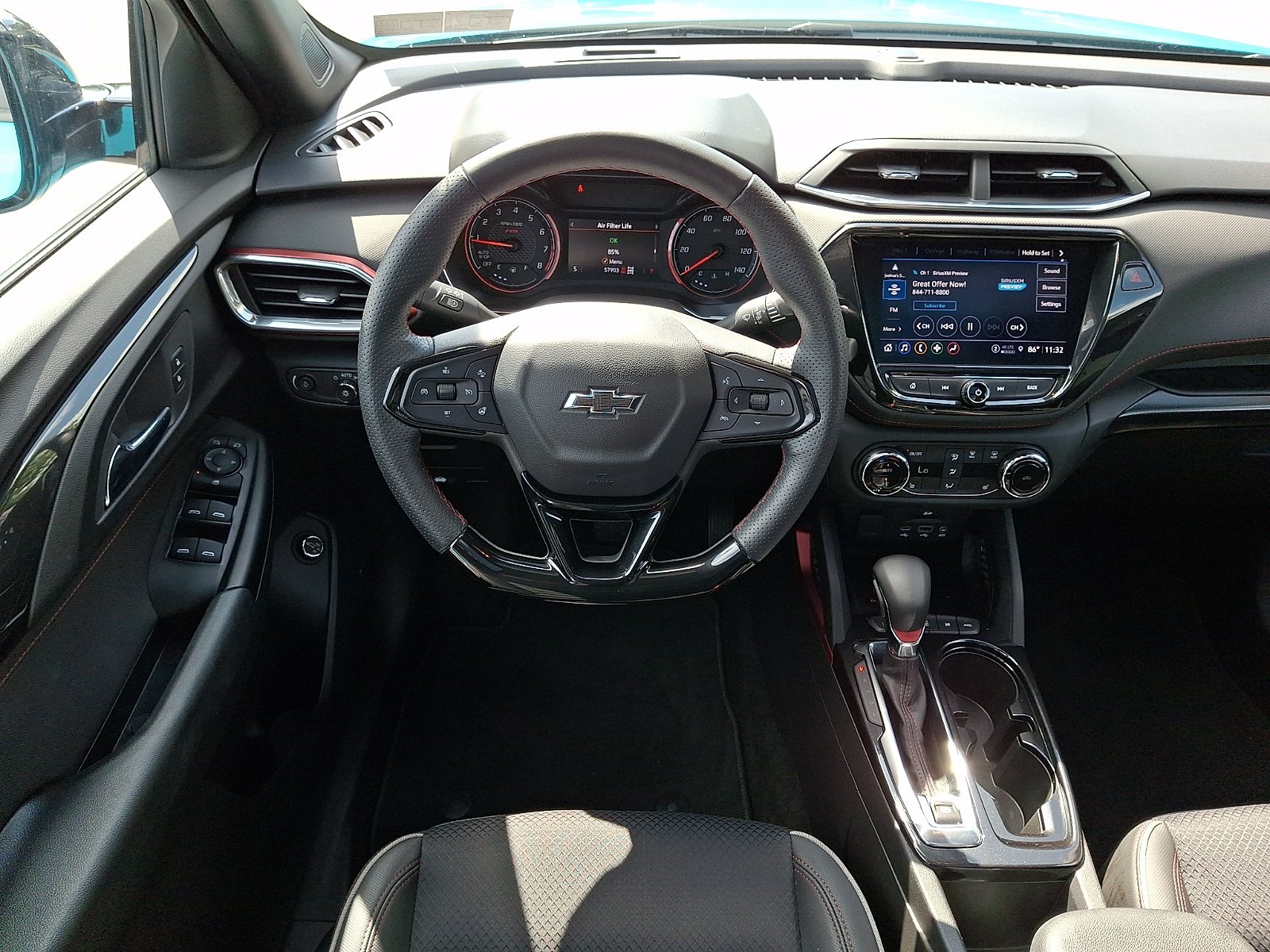 Used 2022 Chevrolet TrailBlazer RS w/ Sun and Liftgate Package AWD/4WD image 13