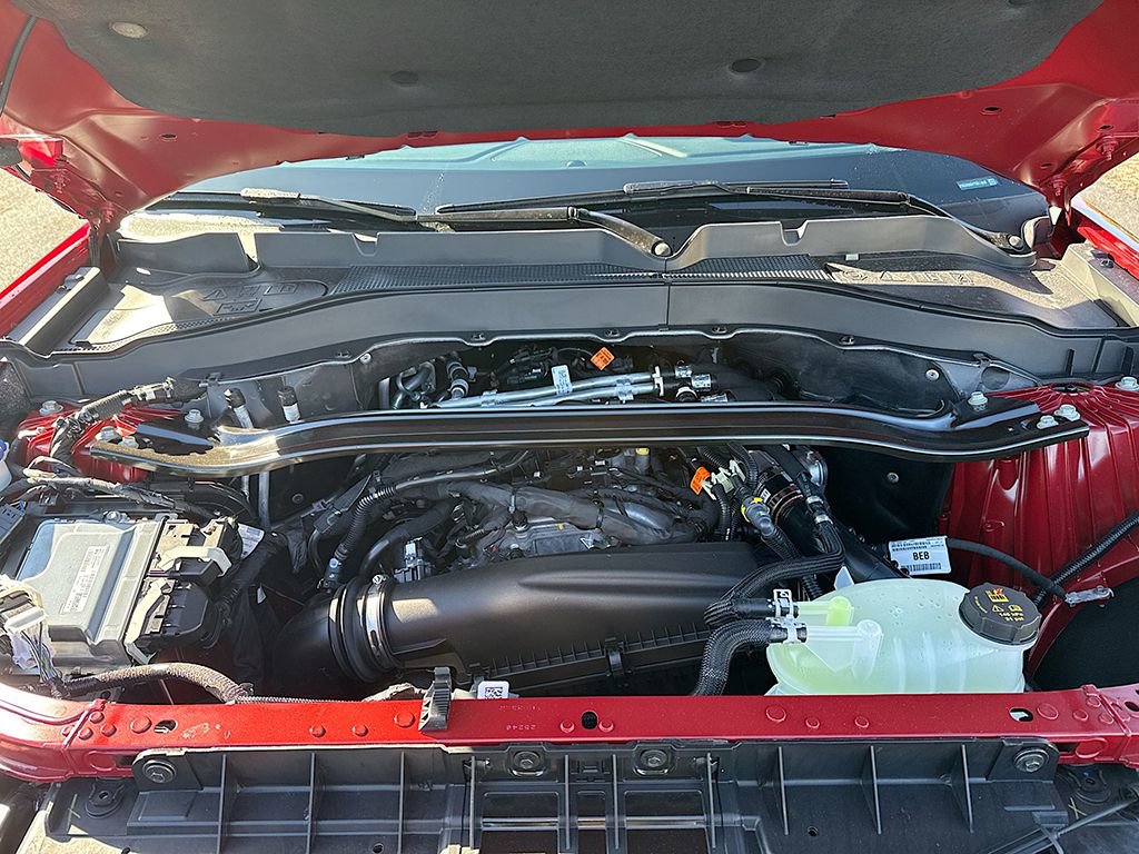 New 2026 Ford Explorer ST-Line w/ ST-Line Street Pack image 19