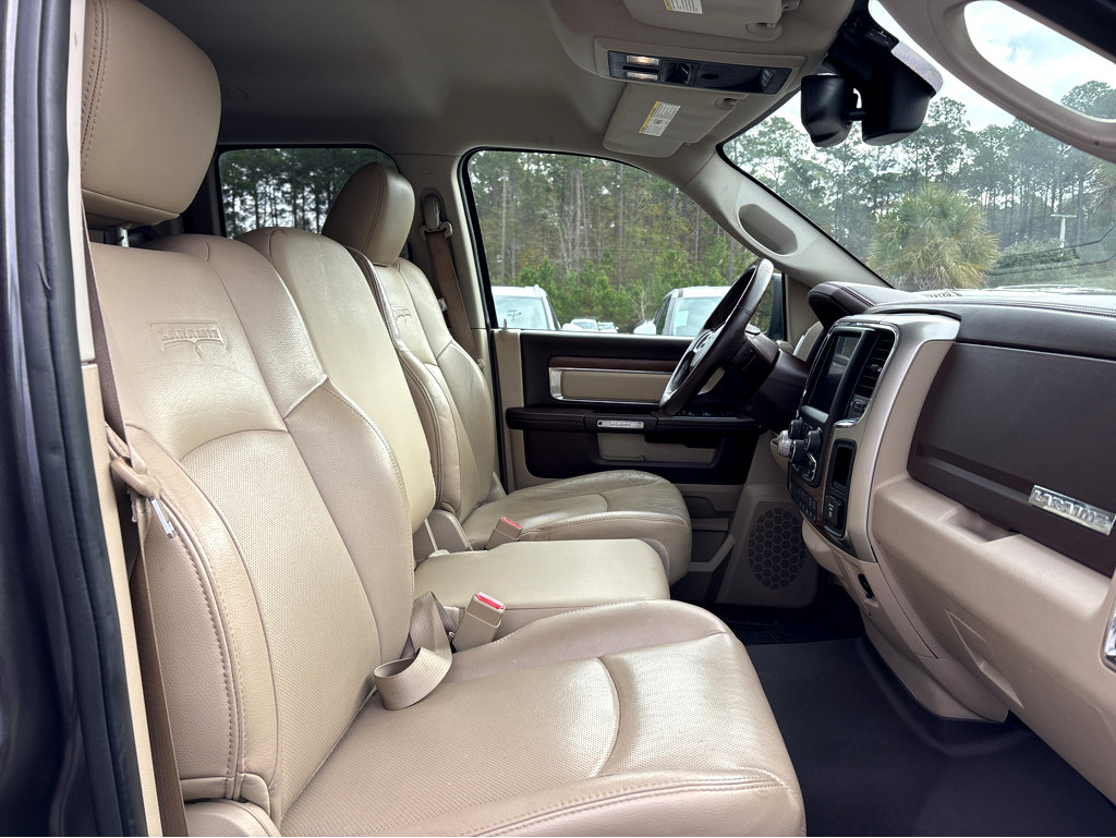 Used 2016 RAM 1500 Laramie w/ Convenience Group image 9