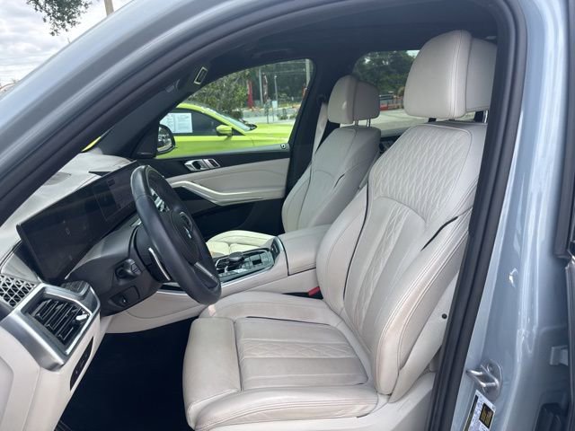 Certified 2025 BMW X5 M60i w/ Climate Comfort Package image 14