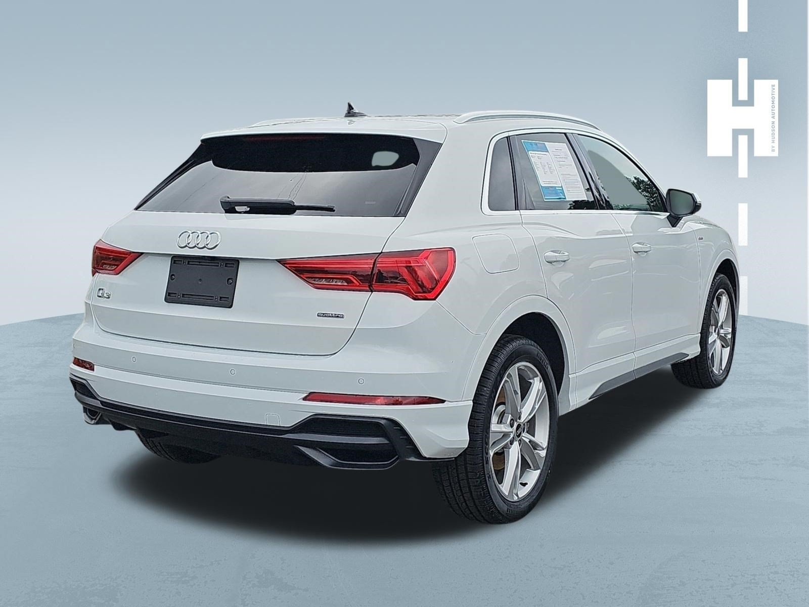 Used 2021 Audi Q3 2.0T Premium w/ Convenience Package AWD/4WD image 4