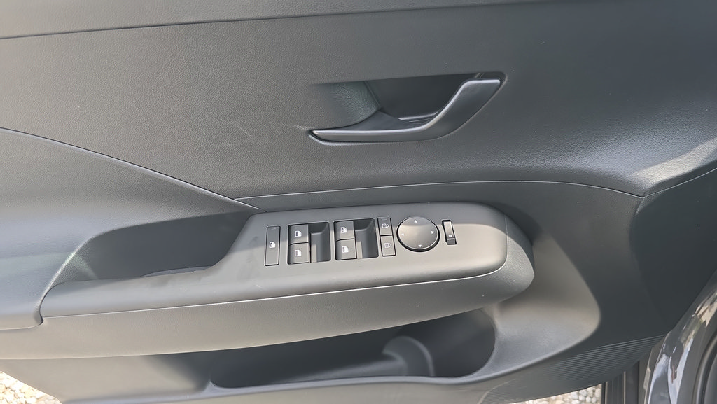 New 2027 Hyundai Kona SEL Sport AWD/4WD image 8