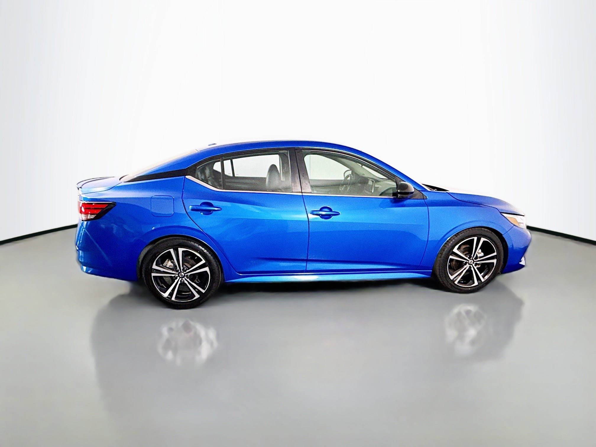 Used 2020 Nissan Sentra SR image 11