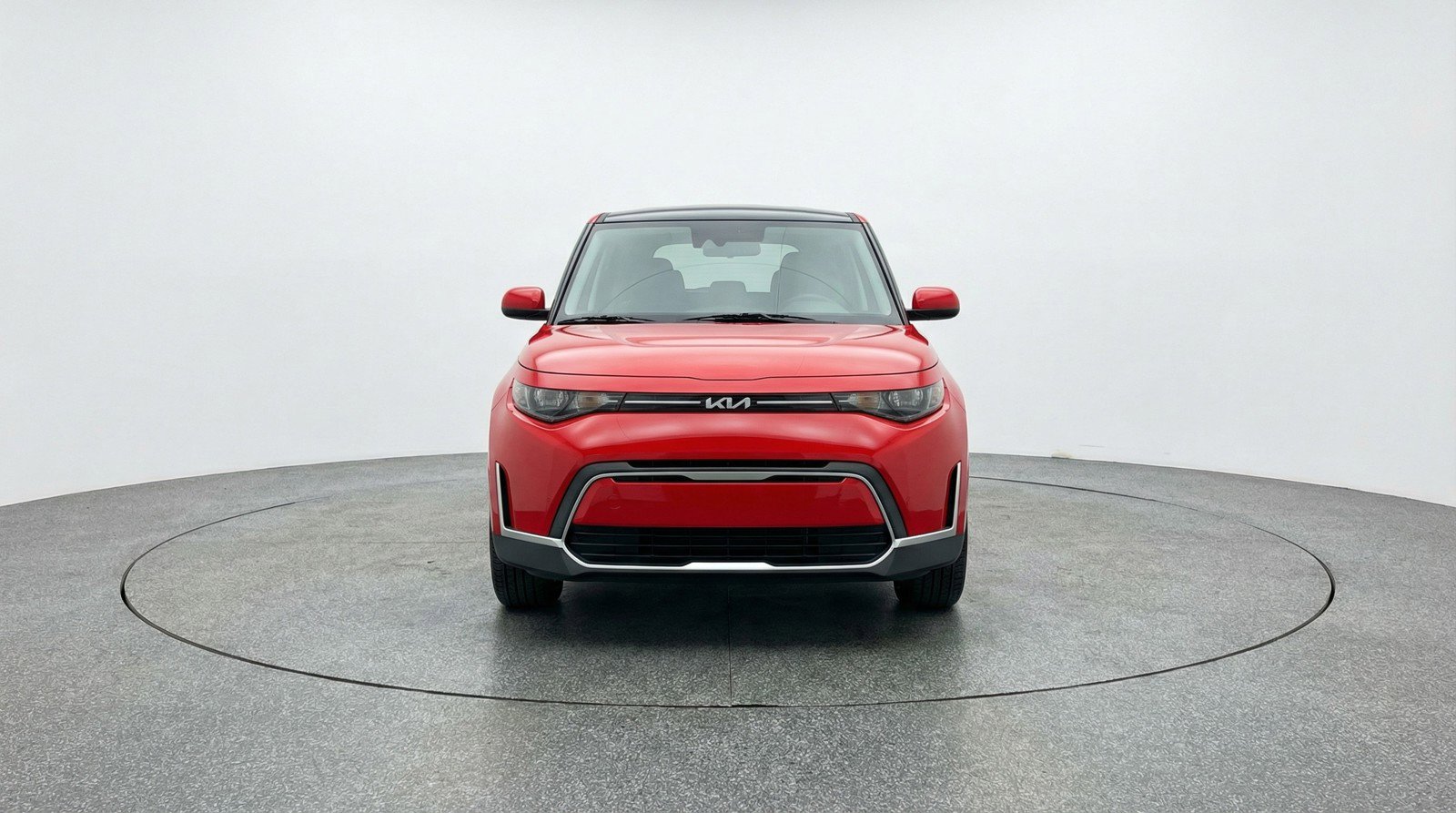 Used 2025 Kia Soul LX w/ LX Technology Package FWD image 2