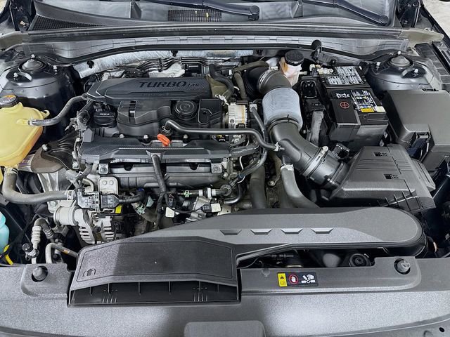 Used 2022 Kia K5 LXS image 27