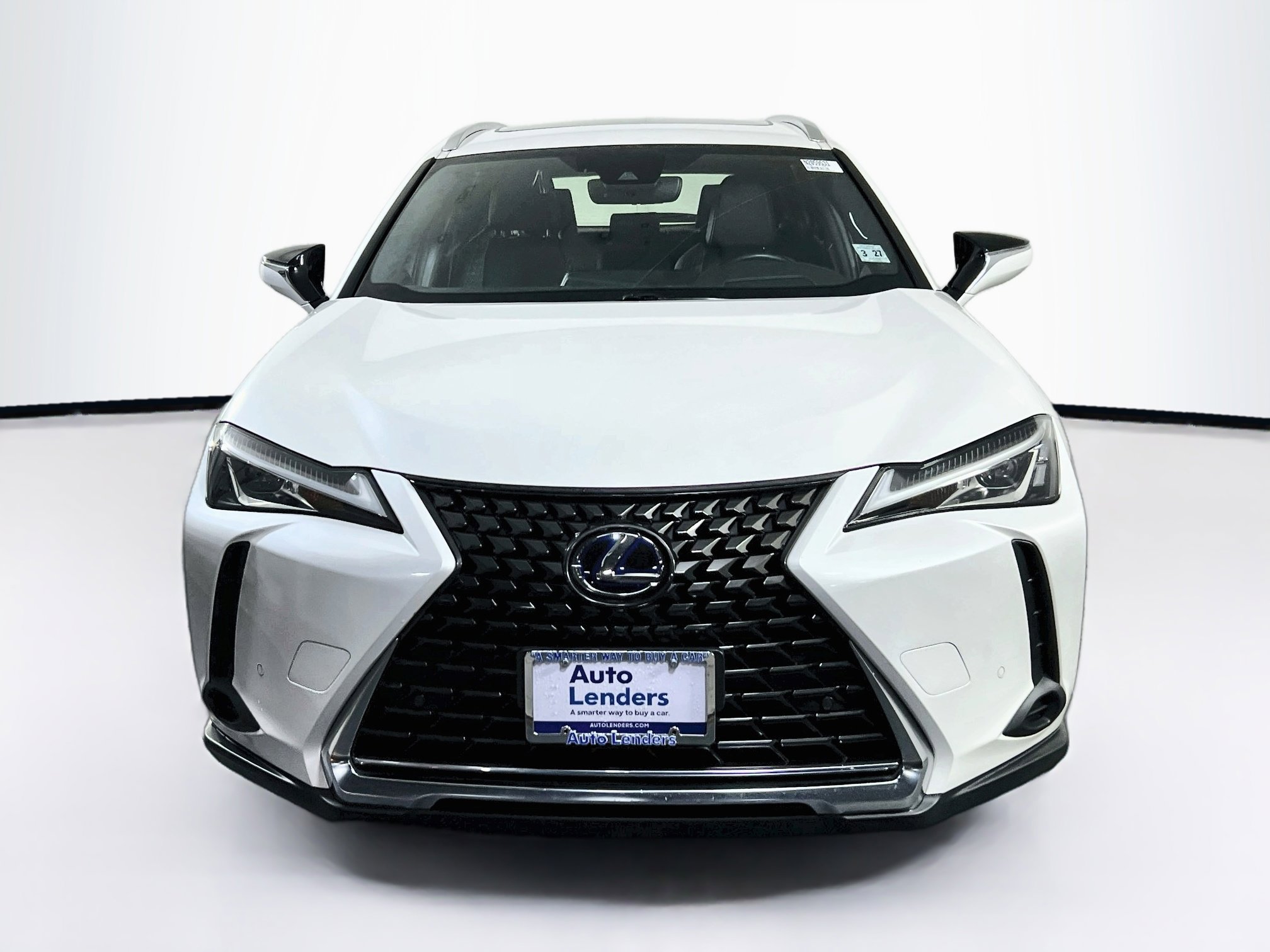 Used 2022 Lexus UX 250h w/ Premium Package AWD/4WD image 2