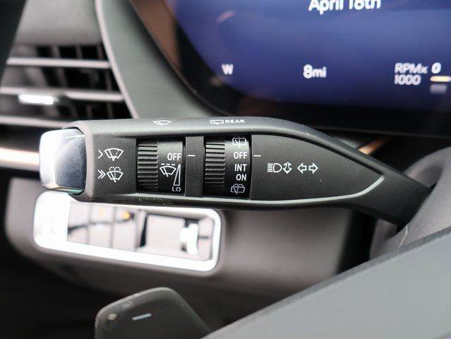 New 2025 Buick Envision Sport Touring image 27