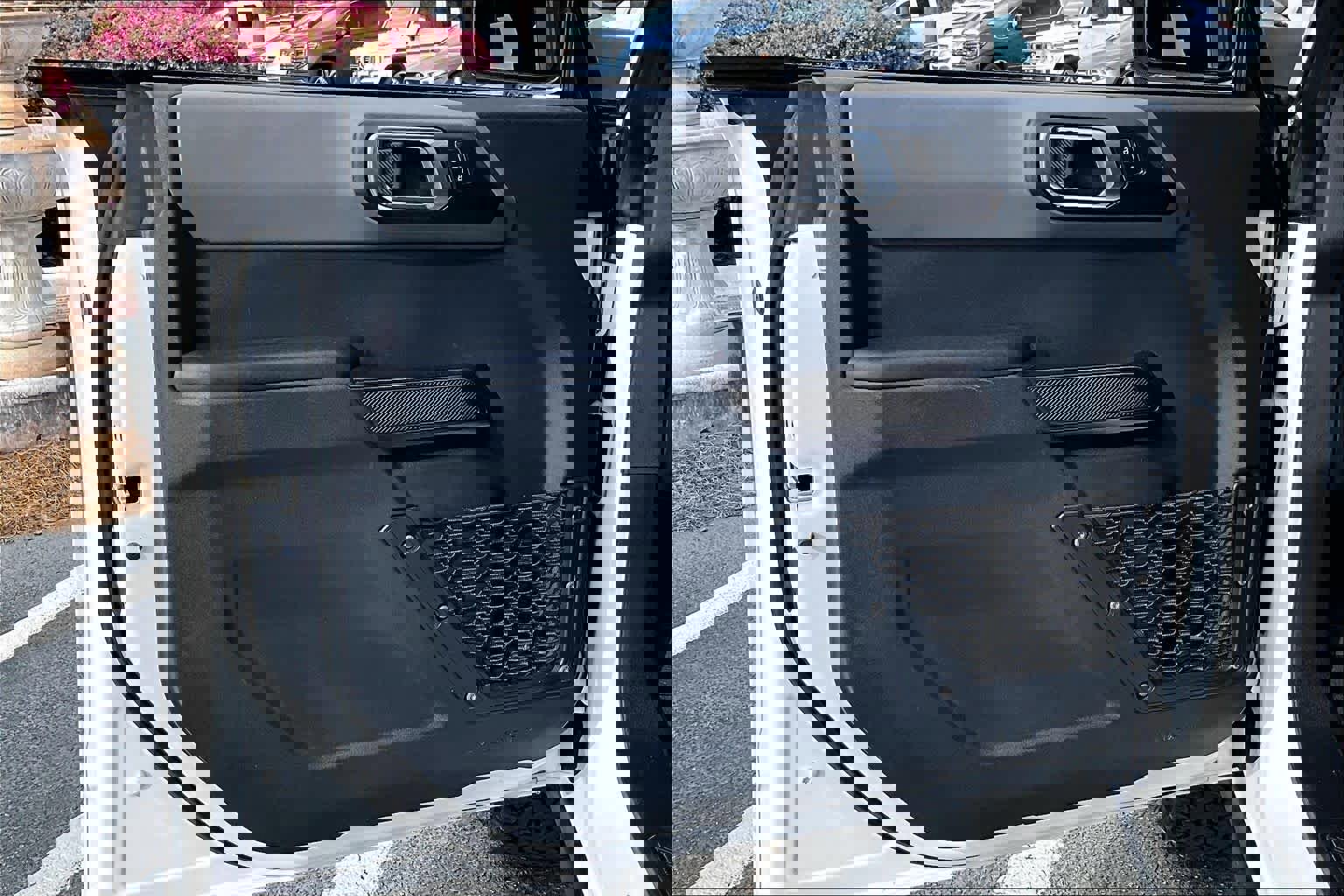 Used 2024 Ford Bronco Black Diamond image 21